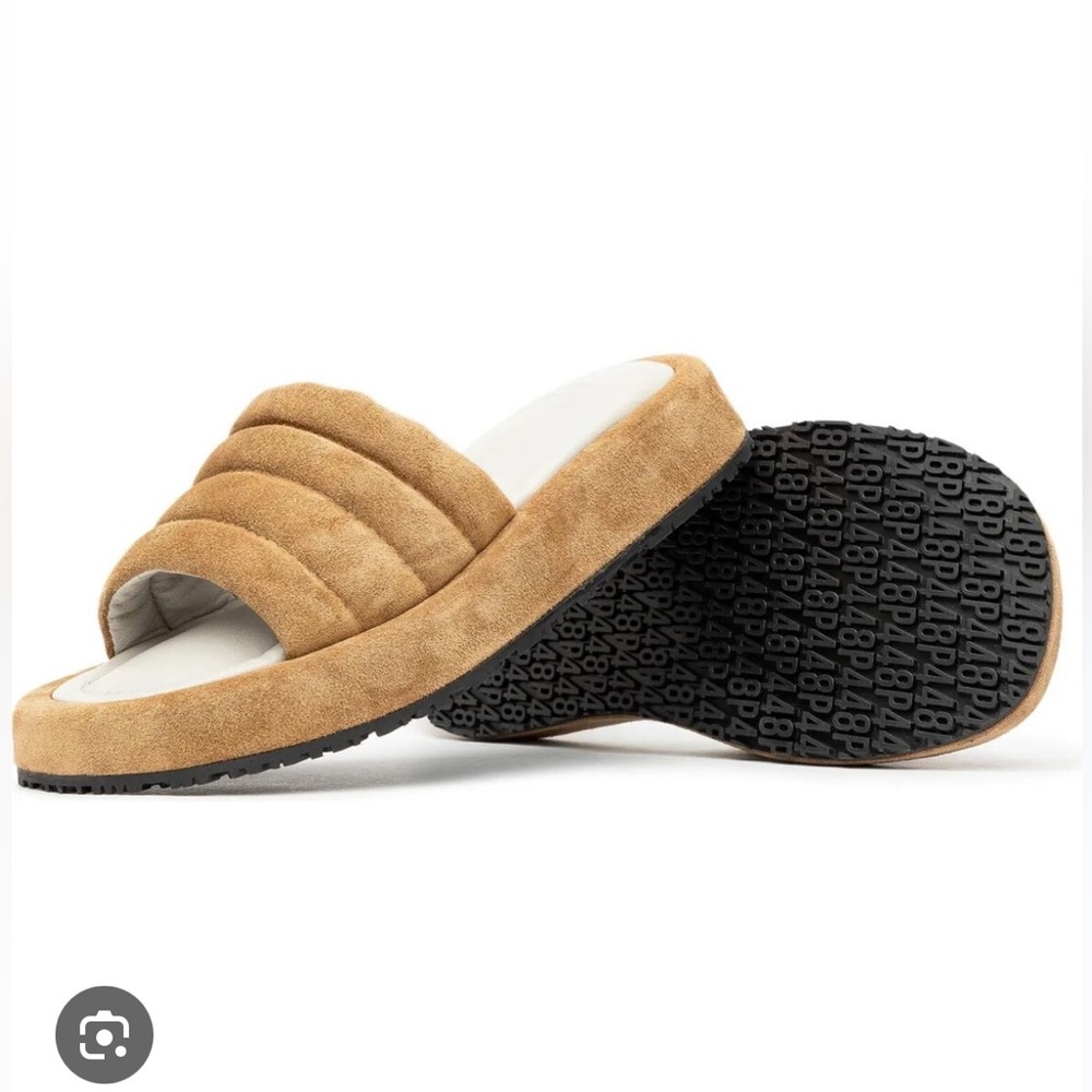 P448 Leather Cognac Sandals Sz 38 **NWT**